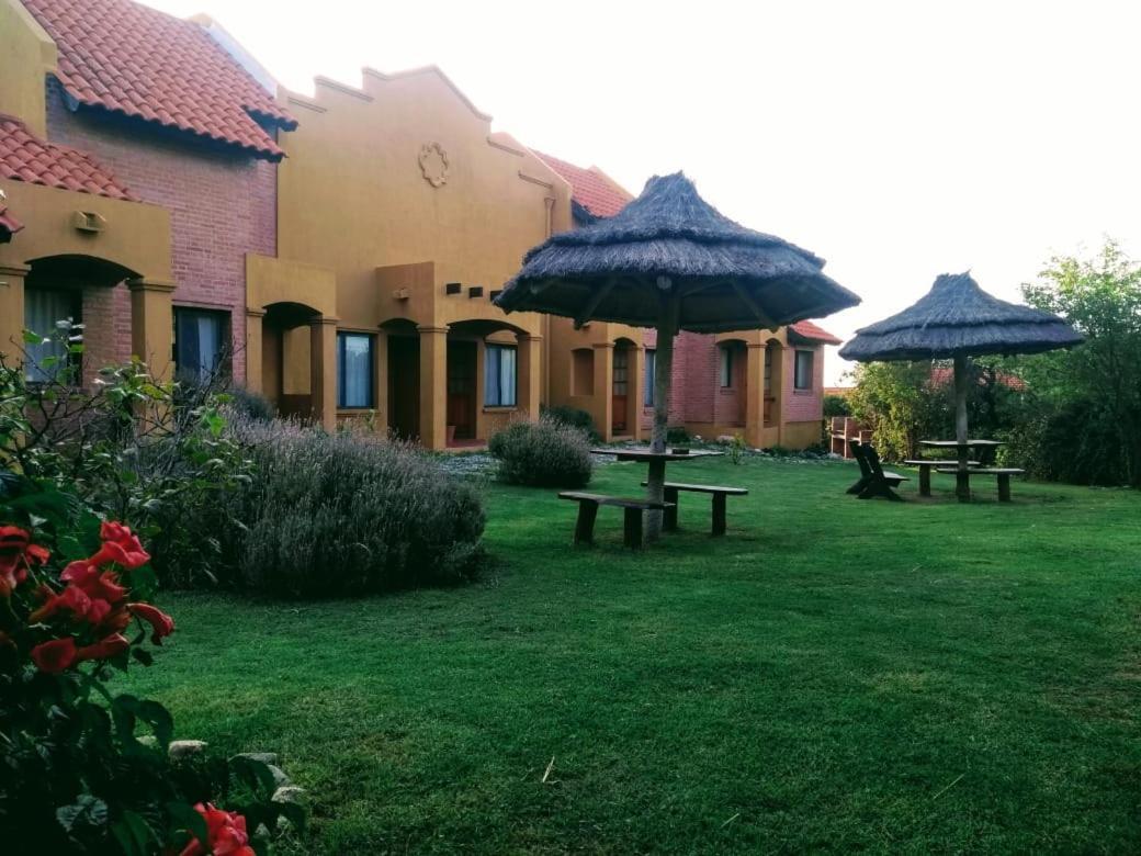 Barranca Del Indio Aparthotel Villa de Merlo Exterior photo